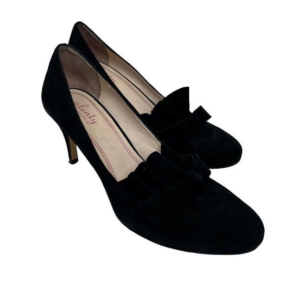 Plenty by Tracy Reese Black Suede Ruffle Bow Heels Size 37.5 US 7.5 - Picture 1 of 9